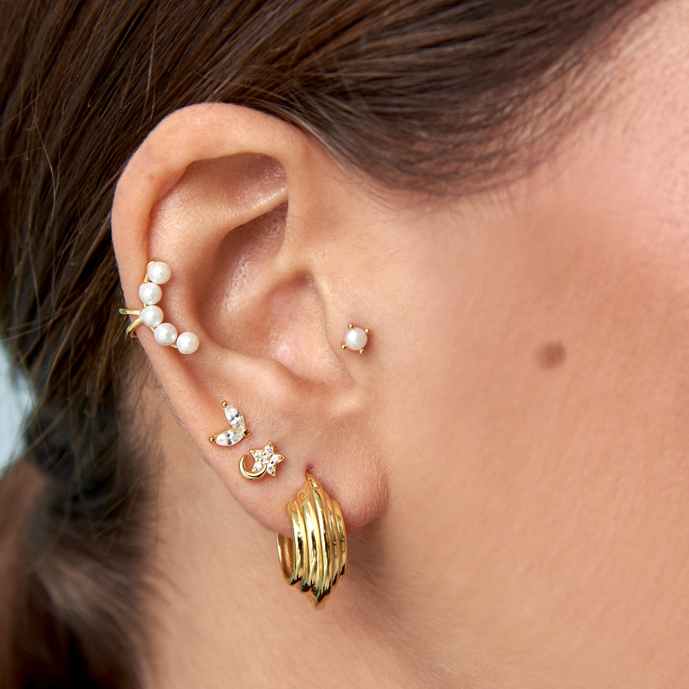 Ear Cuff de perlas y pendiente de circonitas