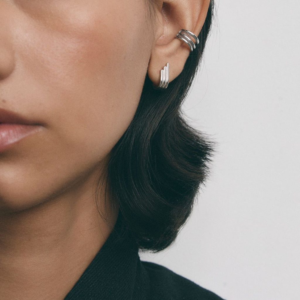 925 sterling silver earrings from Cairo, premium silver jewelry store online offering elegant hoop earrings and fine silver costume jewelry